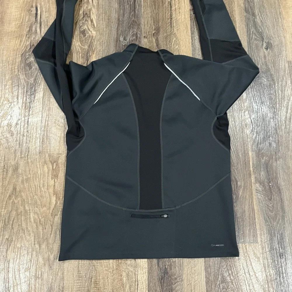 The North Face Men's L A5UV Long Sleeve 1/4 Zip Fitness Shirt Thumb Loops